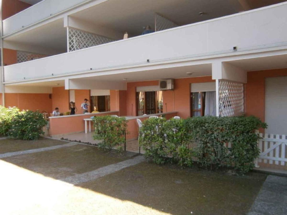 Apartment In Bibione 24636 Exterior foto